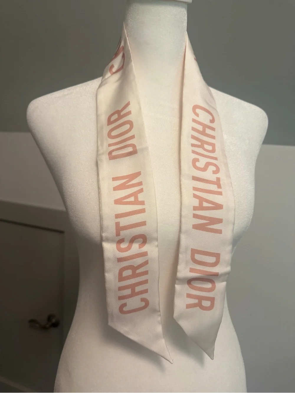 Dior christian mitzah